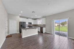 Picture of 1616 Oak Blossom Drive, Davenport, FL 33837