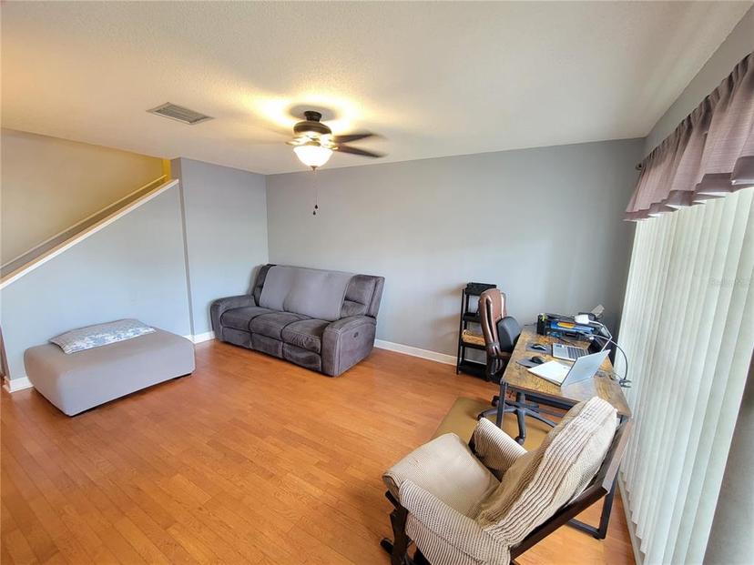 Picture of 310 Kensington Lake Circle, Brandon FL 33511