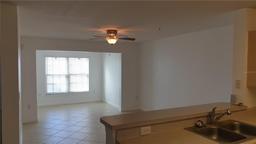 Picture of 5479 Vineland Road Unit 9104, Orlando, FL 32811