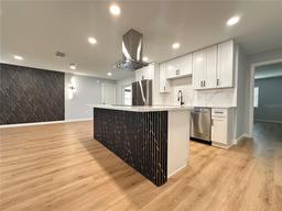 Picture of 2602 Surrey Drive, Palm Harbor, FL 34684