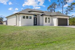 Picture of 6235 Sheffield Lane, Englewood, FL 34224