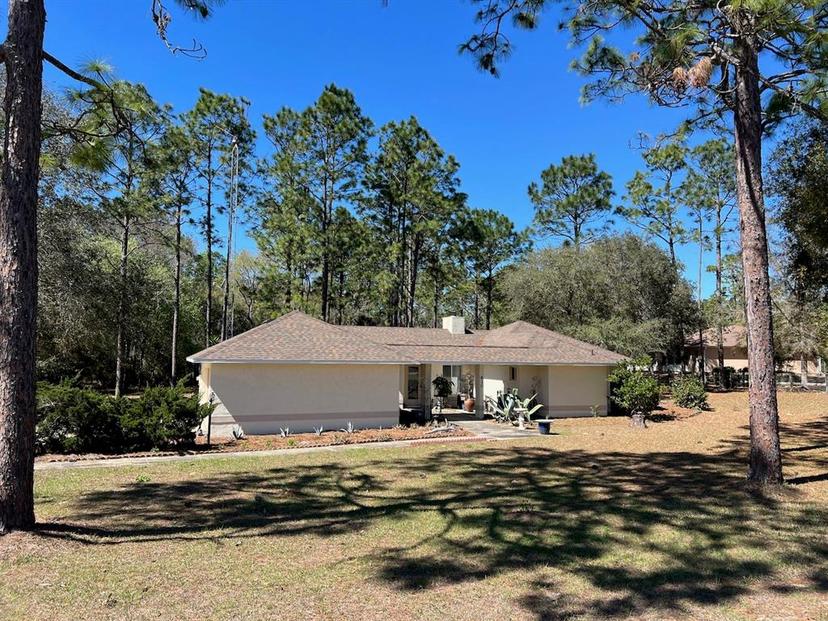 Picture of 610 NE 151St Ter, Williston FL 32696