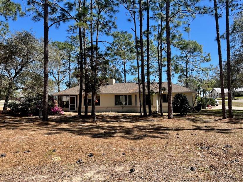 Picture of 610 NE 151St Ter, Williston FL 32696