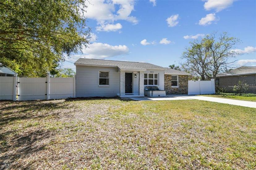 Picture of 3010 W Van Buren Drive, Tampa FL 33611