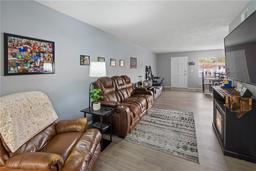 Picture of 1100 Martinique Drive Unit 202, Winter Haven, FL 33884
