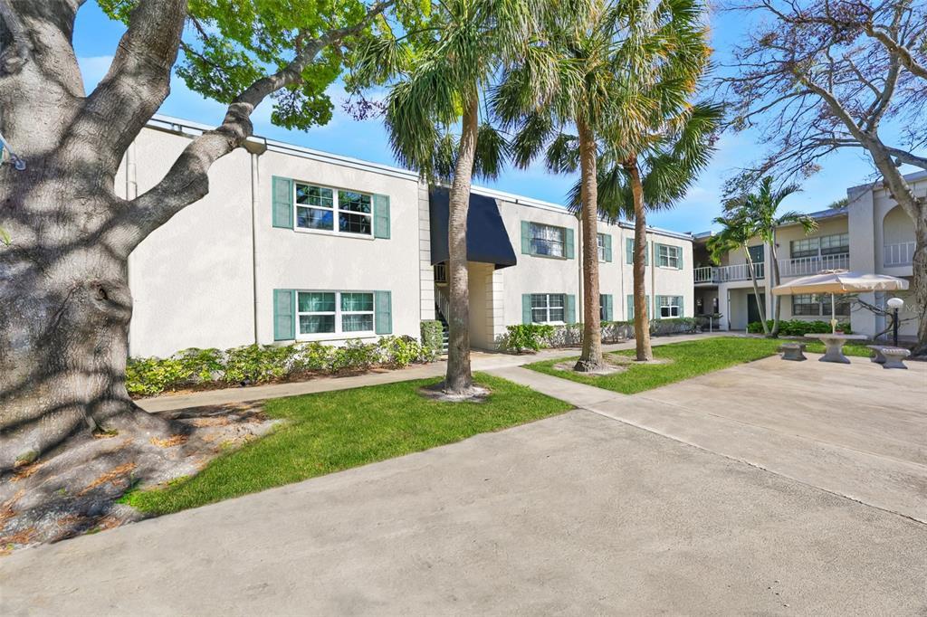 Picture of 4315 Aegean Drive Unit 130C, Tampa, FL 33611