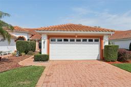 Picture of 5056 Harbour Drive, Oxford, FL 34484