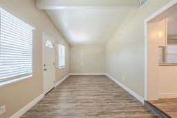 Picture of 3720 E Idlewild Avenue, Tampa, FL 33610
