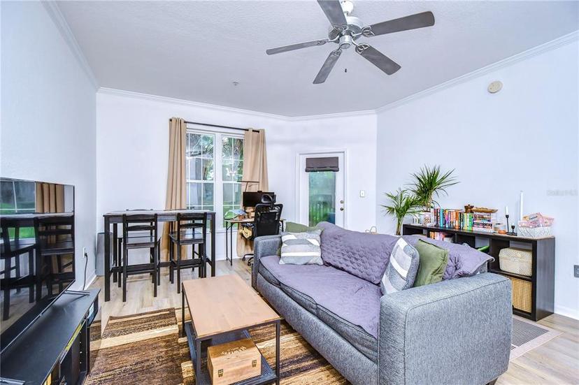 Picture of 10021 Courtney Palms Boulevard Unit 103, Tampa FL 33619