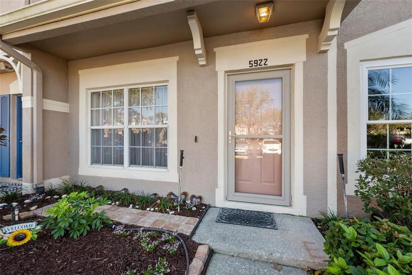 Picture of 5922 Bayside Key Drive, Tampa FL 33615