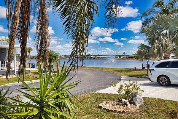 Picture of 421 Villa Nueva Circle, North Port FL 34287