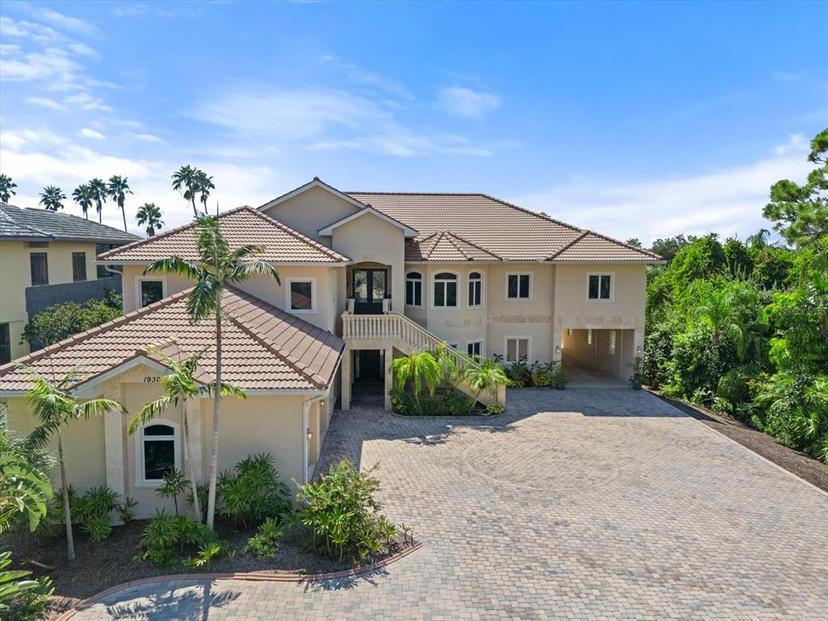 Picture of 1930 Bayshore Drive, Englewood FL 34223