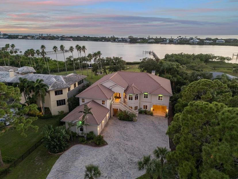Picture of 1930 Bayshore Drive, Englewood FL 34223