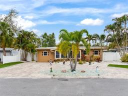 Picture of 6433 Flamingo Way S, St Petersburg, FL 33707