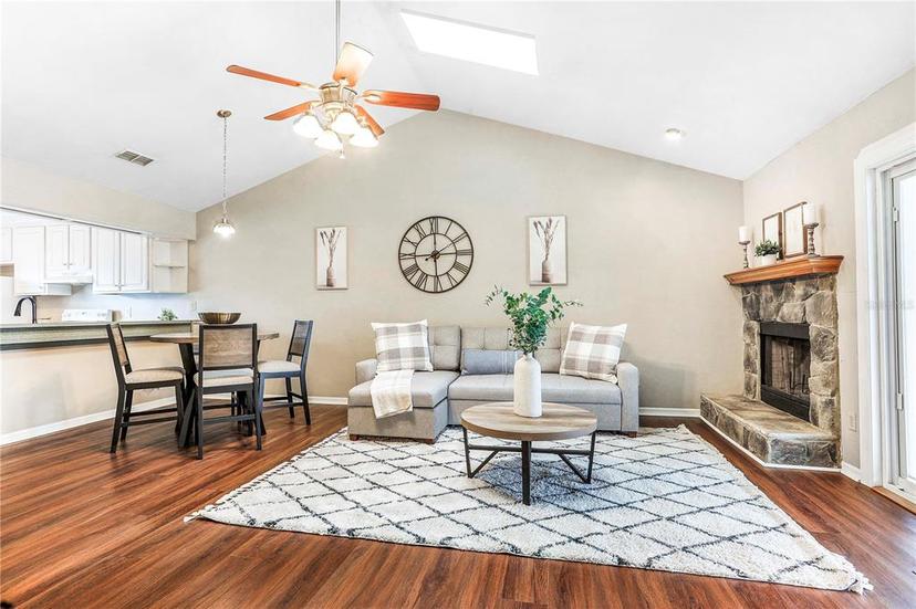 Picture of 3736 NW 55Th Place, Gainesville FL 32653