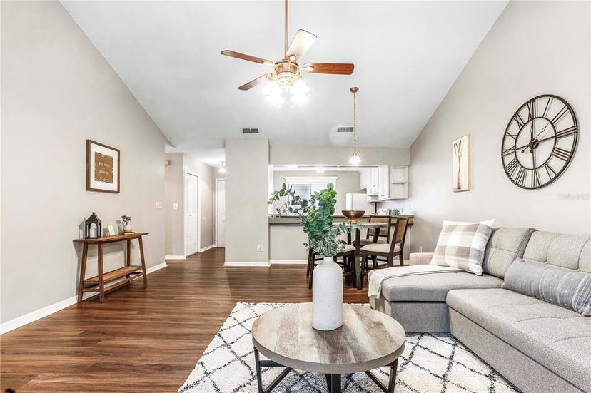 Picture of 3736 NW 55Th Place, Gainesville FL 32653