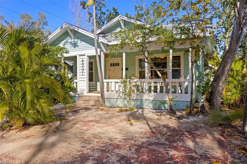 Picture of 6931 3Rd Street N, St Petersburg FL 33702