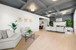 Picture of 6931 3Rd Street N, St Petersburg, FL 33702