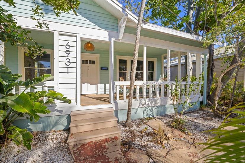 Picture of 6931 3Rd Street N, St Petersburg FL 33702