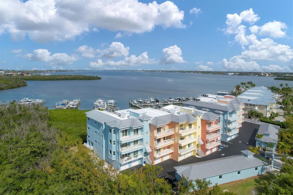 Picture of 1420 Beach Road Unit 203, Englewood, FL 34223