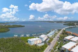 Picture of 1420 Beach Road Unit 203, Englewood, FL 34223