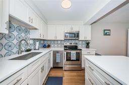 Picture of 420 64Th Avenue Unit 907, St Pete Beach, FL 33706