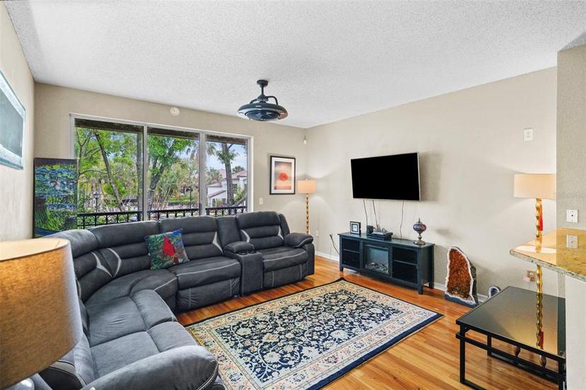 Picture of 812 Normandy Trace Road, Tampa FL 33602