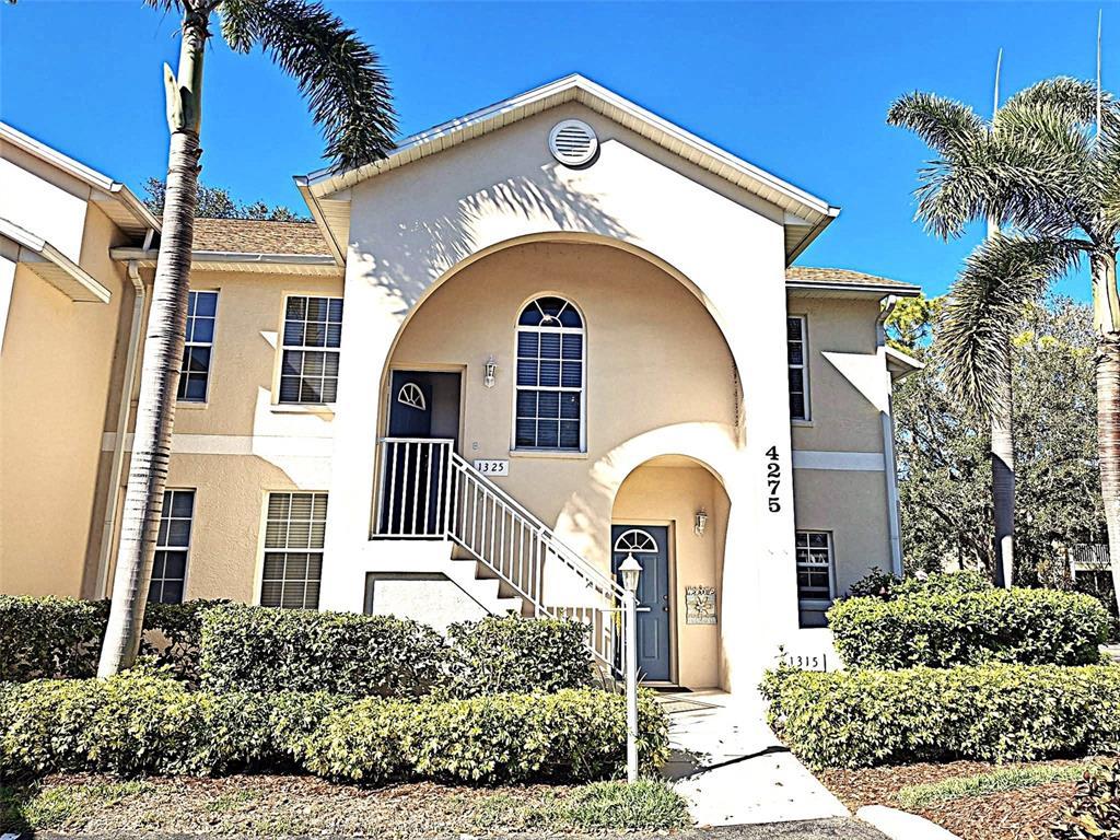 Picture of 4275 Castlebridge Lane Unit 1325, Sarasota, FL 34238