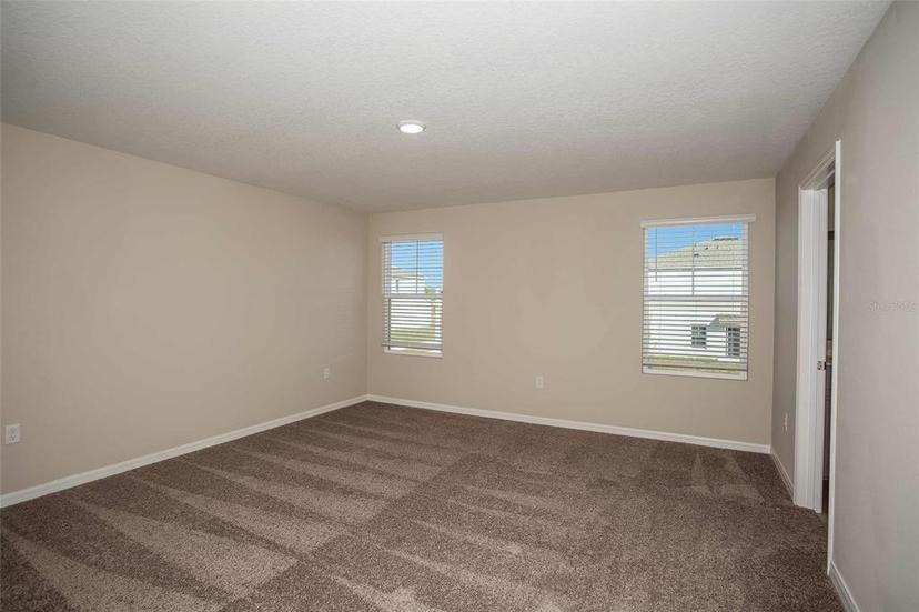 Picture of 14765 Summer Branch Drive, Lithia FL 33547