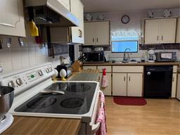Picture of 7575 Western Cir Drive, Brooksville, FL 34613