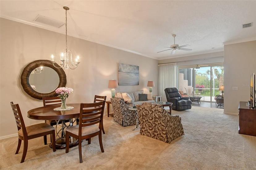 Picture of 9411 Forest Hills Circle, Sarasota FL 34238