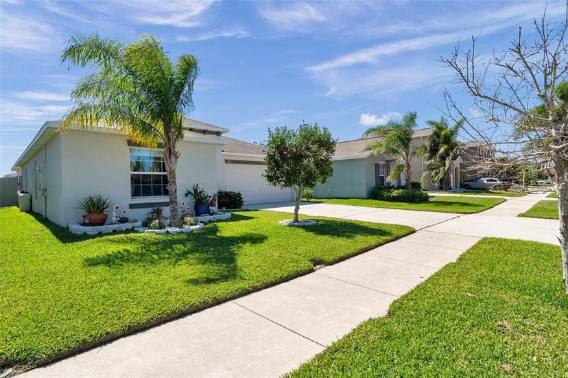Picture of 1615 Redmond Brook Lane, Ruskin FL 33570