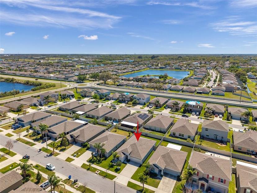 Picture of 1615 Redmond Brook Lane, Ruskin FL 33570