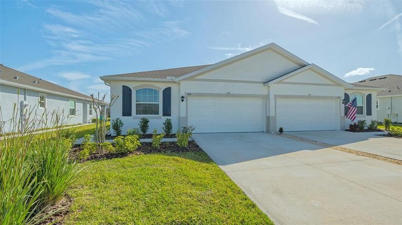 Picture of 427 157Th Court E, Bradenton FL 34212