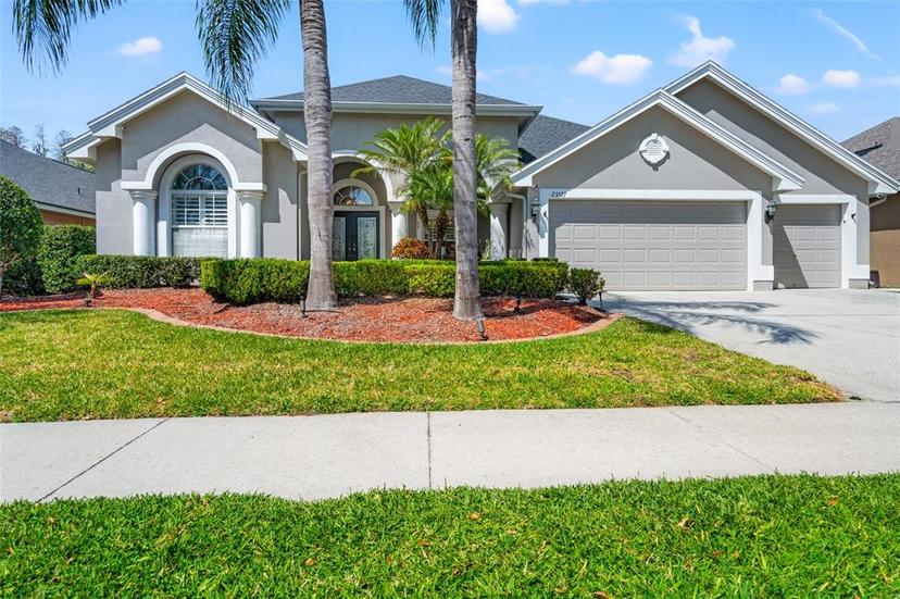 Picture of 23327 Gracewood Circle, Land O Lakes FL 34639
