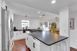 Picture of 355 21St Avenue Ne, St Petersburg, FL 33704