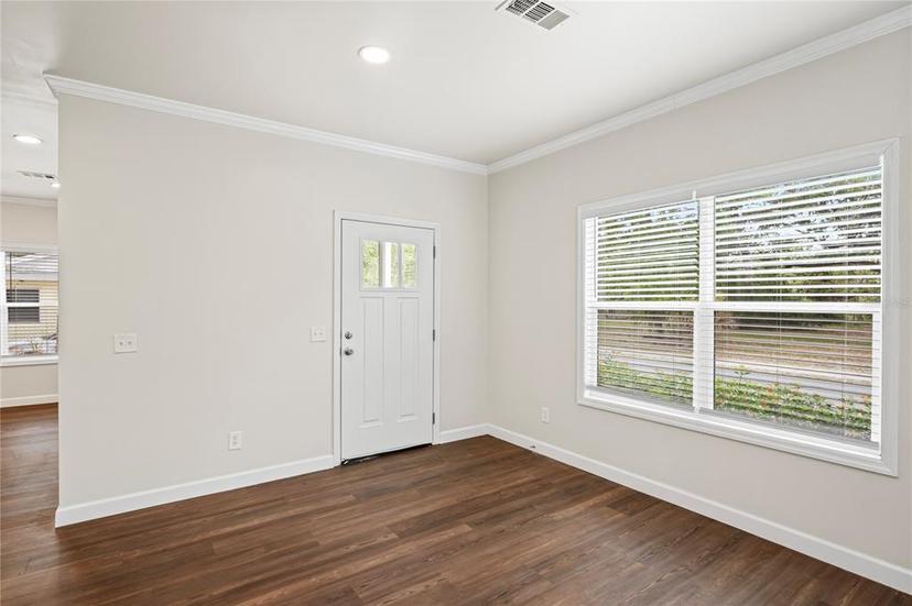 Picture of 1515 14Th Street S, St Petersburg FL 33705