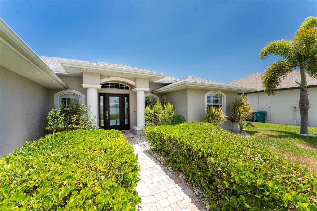 Picture of 15738 Applewhite Circle, Port Charlotte, FL 33981