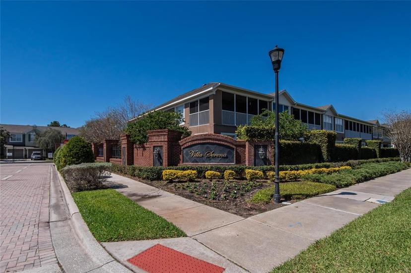 Picture of 2128 River Turia Circle Unit 2128, Riverview FL 33578