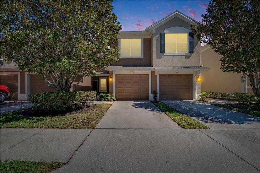 Picture of 2128 River Turia Circle Unit 2128, Riverview FL 33578