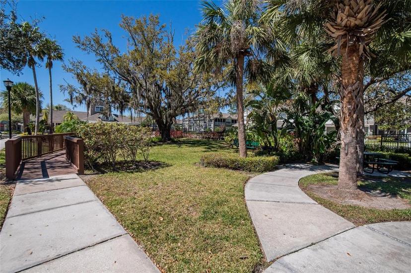 Picture of 2128 River Turia Circle Unit 2128, Riverview FL 33578