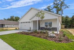 Picture of 1018 SW 67Th Way, Gainesville, FL 32607