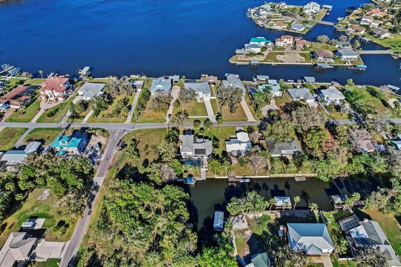 Picture of 2250 N Watersedge Drive, Crystal River FL 34429
