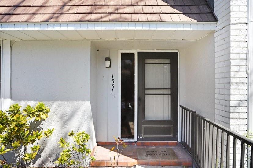 Picture of 1331 Abbey Crescent Lane, Clearwater FL 33759