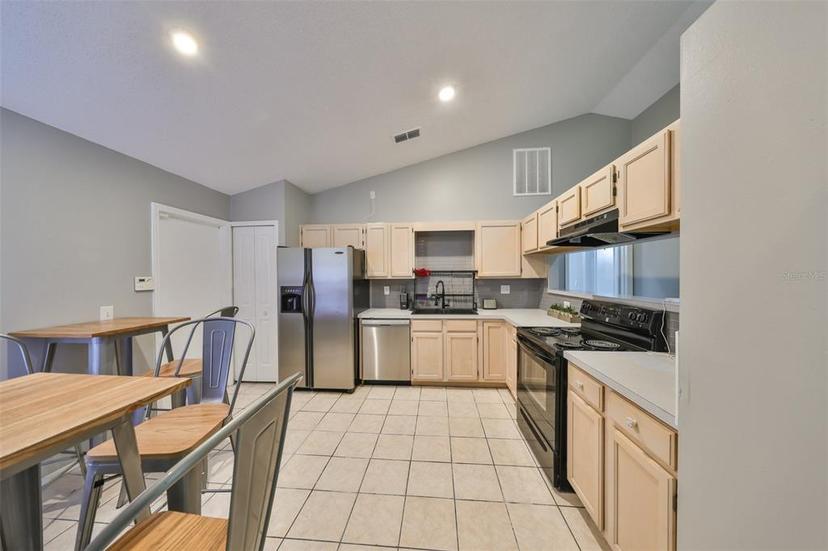 Picture of 10231 Allenwood Drive, Riverview FL 33569