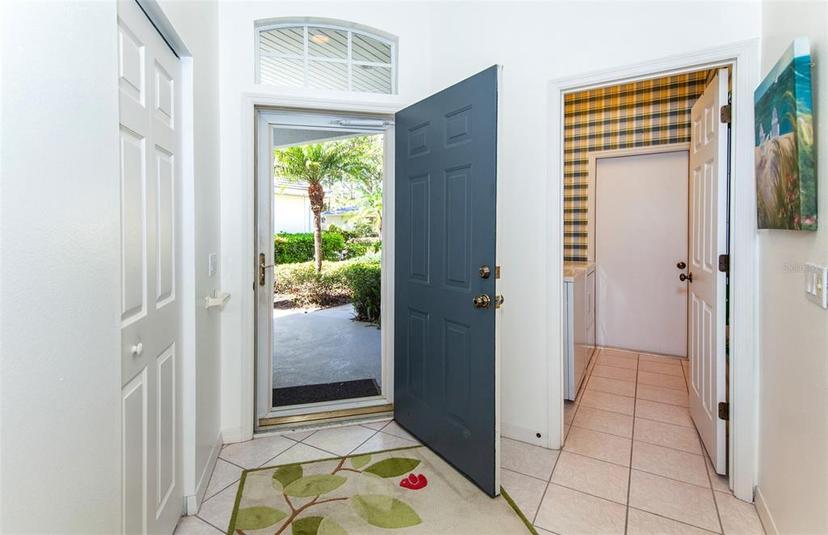 Picture of 835 Chalmers Drive Unit 835, Venice FL 34293