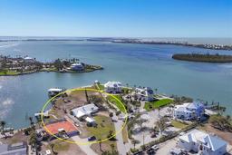 Picture of 400 Anchor Row, Placida, FL 33946