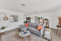 Picture of 2833 Sunnyside Street, Sarasota, FL 34239