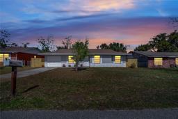 Picture of 8960 SE 88Th Place, Ocala, FL 34472