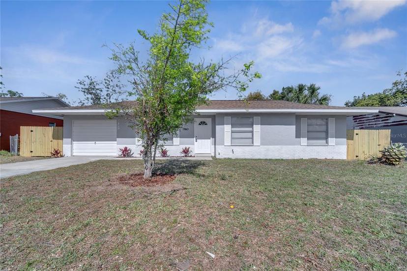 Picture of 8960 SE 88Th Place, Ocala FL 34472